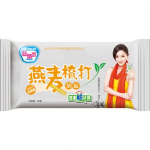藍(lán)精靈燕麥?zhǔn)岽蚰帖}餅干