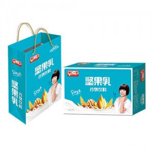 果仁一家堅(jiān)果乳谷物飲料禮盒