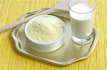 奶粉產(chǎn)品展示.jpg
