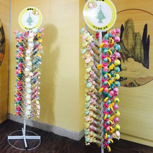 兒童零食小饅頭 休閑餅干蛋黃味食品玩具帶展示架貨架供應(yīng)商OEM代加工