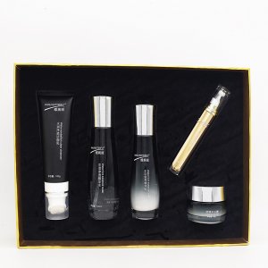 多肽修護(hù)水乳霜眼部精華液貼牌OEM/ODM